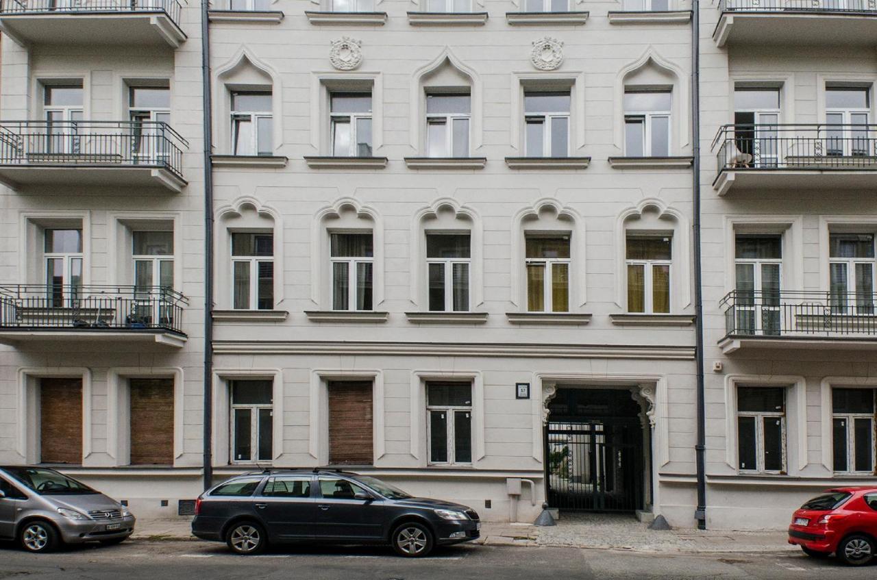 Standard Apartment On 6 Sierpnia ウッチ エクステリア 写真